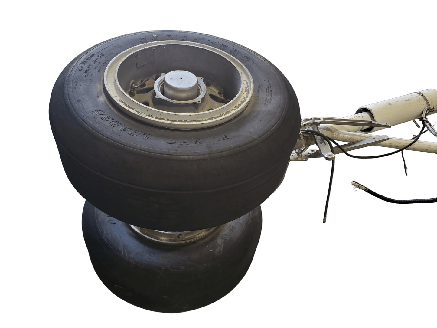 Passenger Airliner Main Landing Gear - FlightFlix™