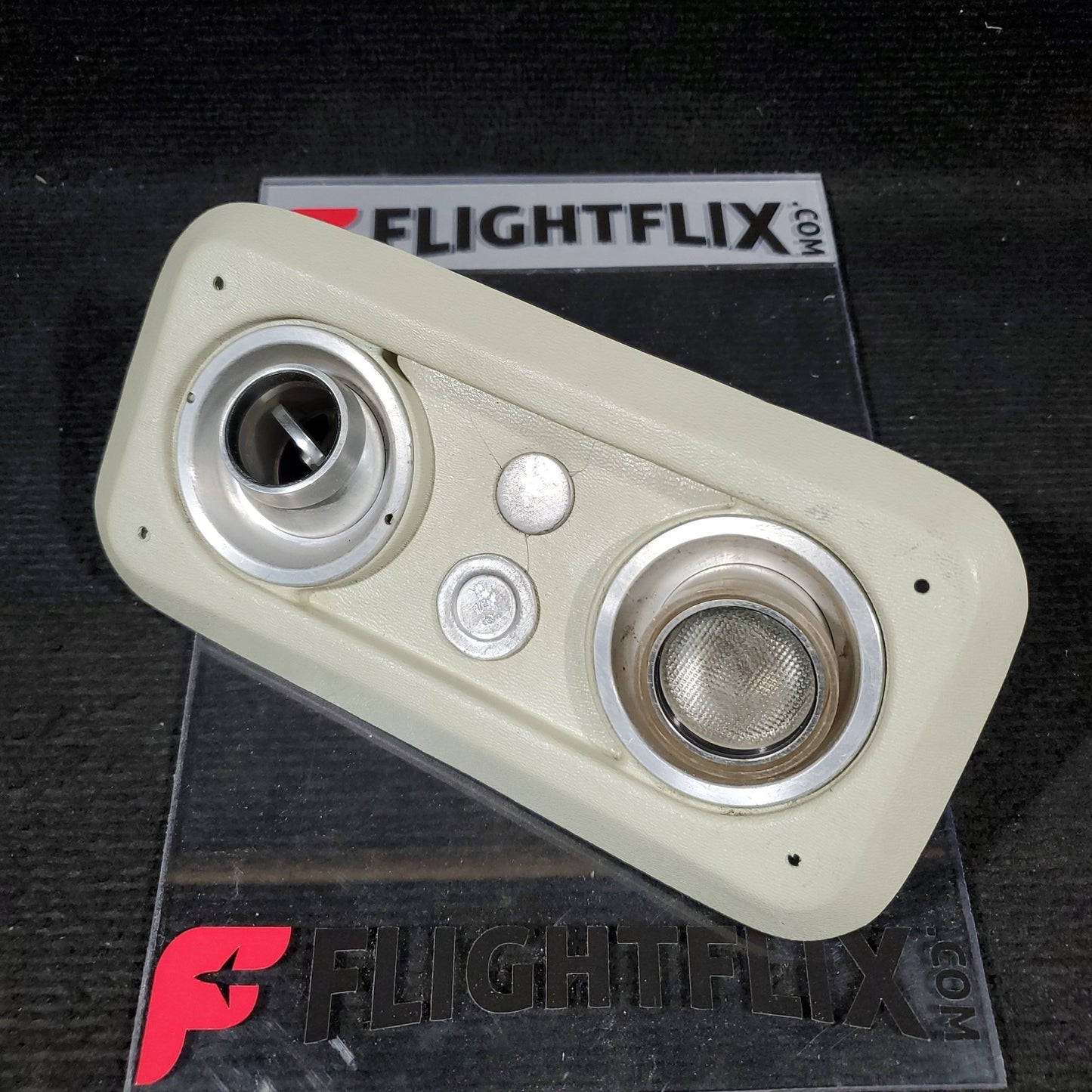 Light and Vent Assembly w/Cover