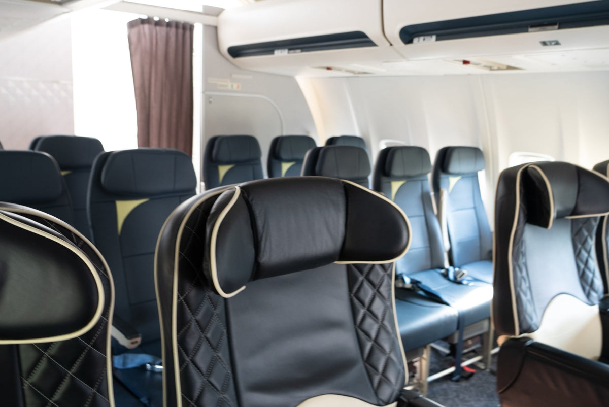 Boeing 737-500 Film Set Prop - FlightFlix™