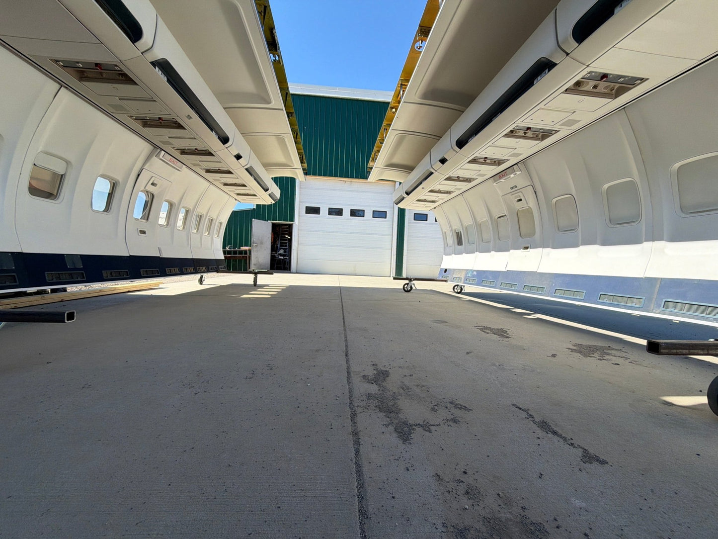 Boeing 737 Cabin Film Set Prop - FlightFlix™