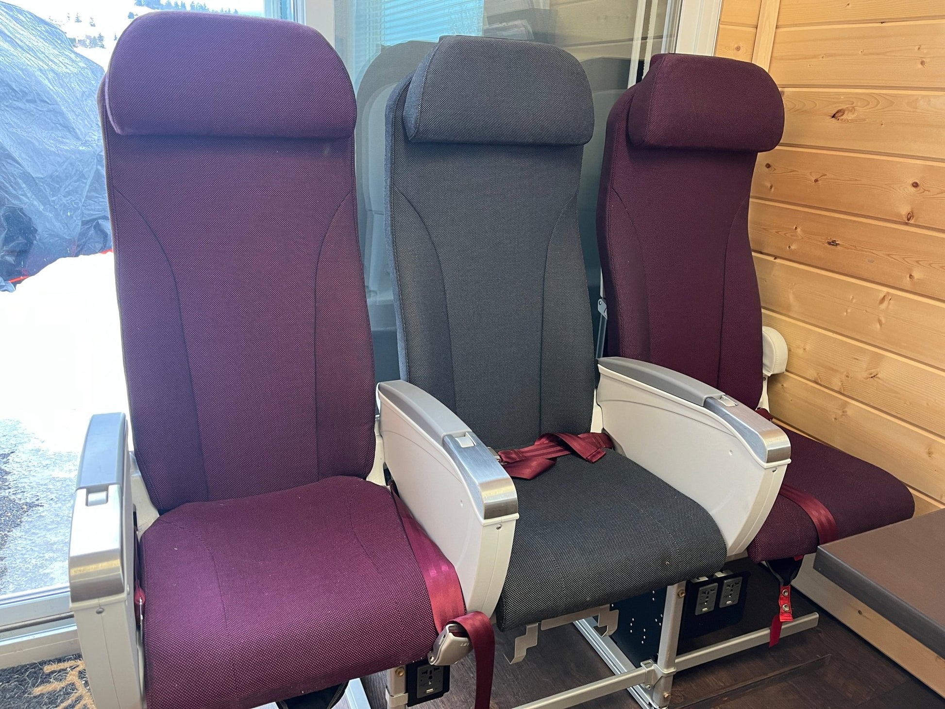 Boeing 737 Cabin Film Set Prop - FlightFlix™