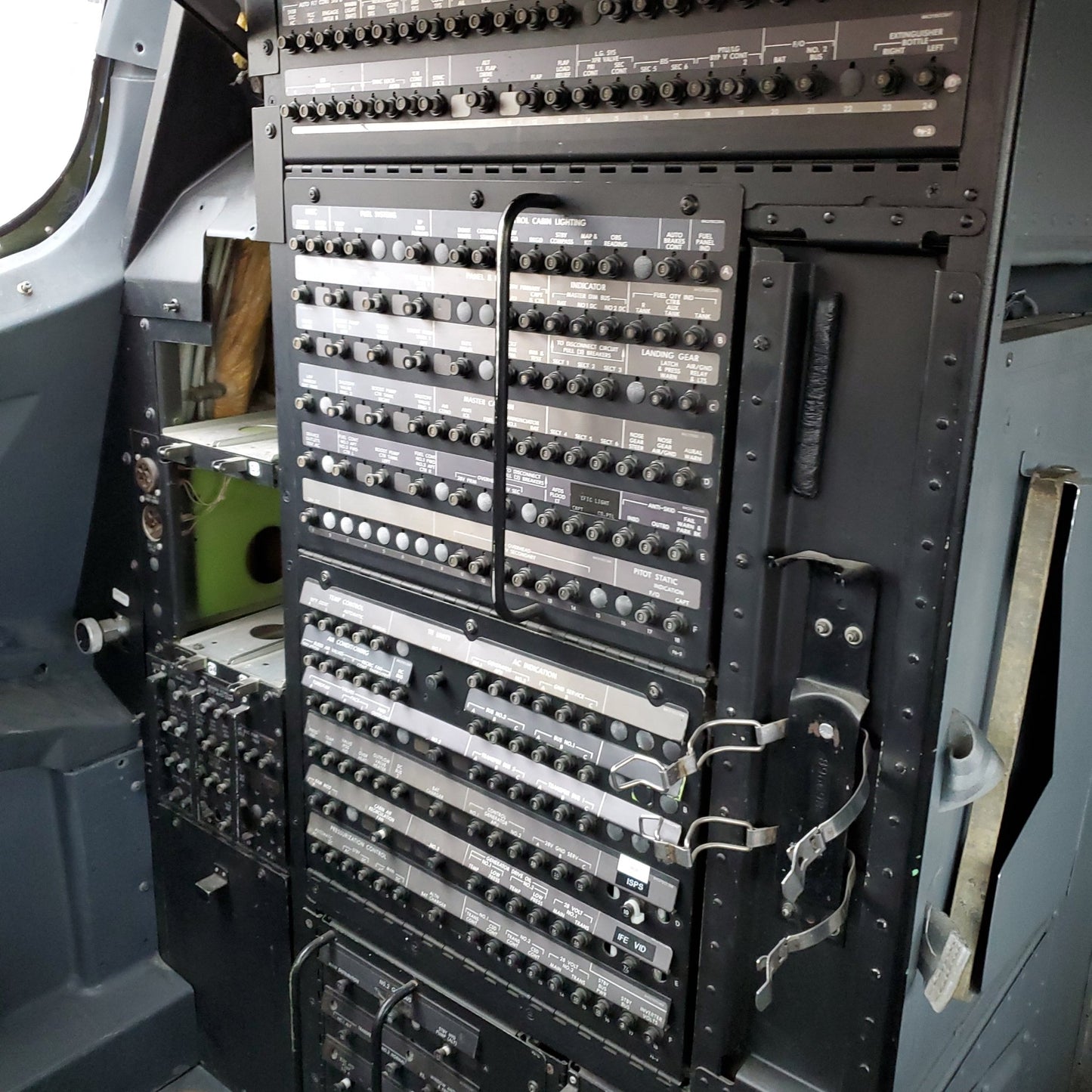 Cockpit Circuit Breaker Panel